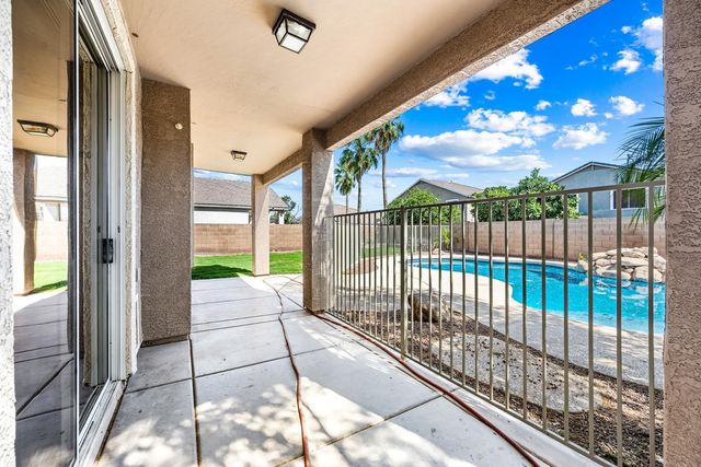 10463 E Olla Avenue, Mesa, AZ 85212