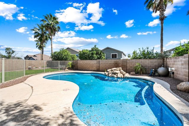 10463 E Olla Avenue, Mesa, AZ 85212