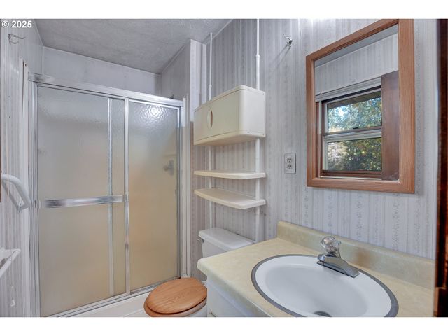 47085 OLD 77 VESPER Ln, Birkenfeld, OR 97016