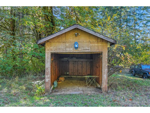 47085 OLD 77 VESPER Ln, Birkenfeld, OR 97016