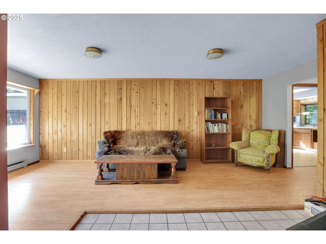 47085 OLD 77 VESPER Ln, Birkenfeld, OR 97016