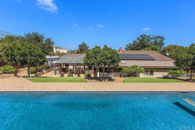 1905 Green Vista Lane, Fallbrook, CA 92028