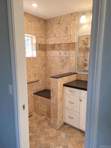 1905 Green Vista Lane, Fallbrook, CA 92028