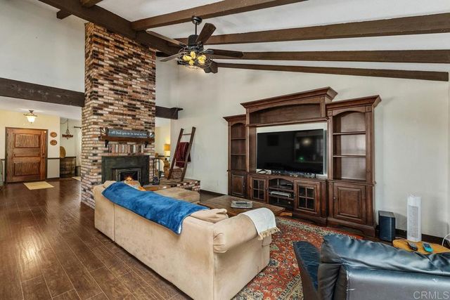 1905 Green Vista Lane, Fallbrook, CA 92028