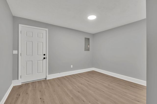 200 Upwind Ct, Nashville, TN 37217