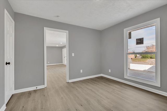 200 Upwind Ct, Nashville, TN 37217