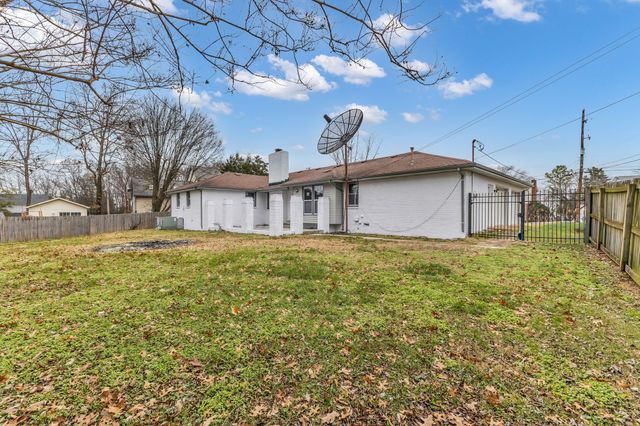 200 Upwind Ct, Nashville, TN 37217