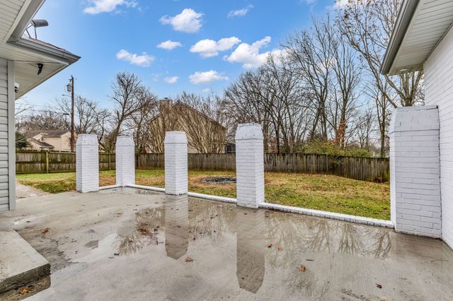 200 Upwind Ct, Nashville, TN 37217