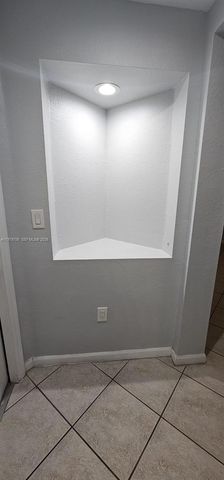 11002 NW 83rd St 210, Doral, FL 33178