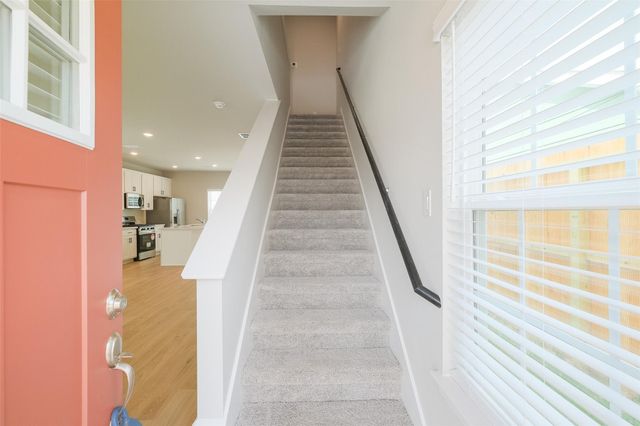 6434 New York Street, Houston, TX 77021