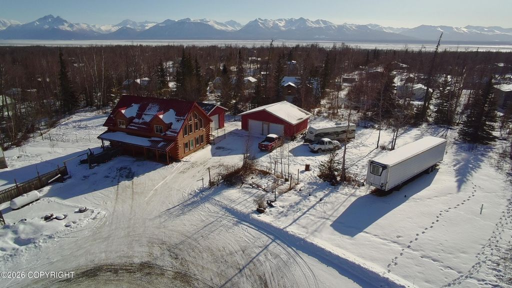 8668 W Grebe Court, Wasilla, AK 99623