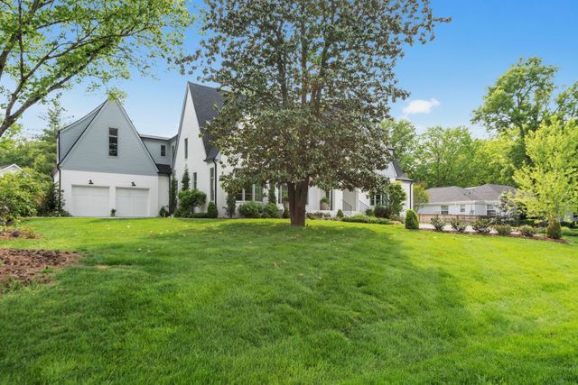 2825 Sugar Tree Rd, Nashville, TN 37215
