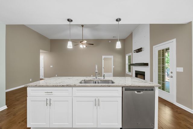 1252 Magnum Drive, Clarksville, TN 37040