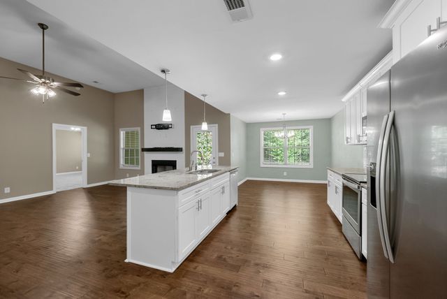 1252 Magnum Drive, Clarksville, TN 37040