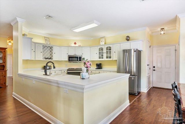 1830 Seahawk Ln, Navarre, FL 32566