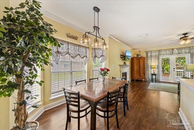 1830 Seahawk Ln, Navarre, FL 32566