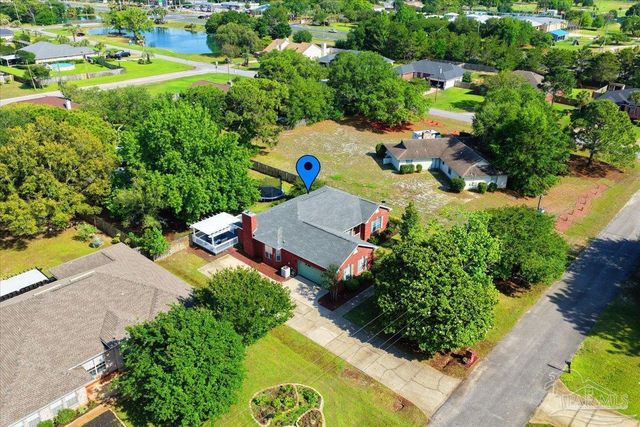 1830 Seahawk Ln, Navarre, FL 32566