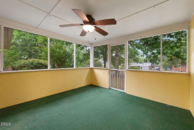 731 Oakgrove Drive, Graham, NC 27253