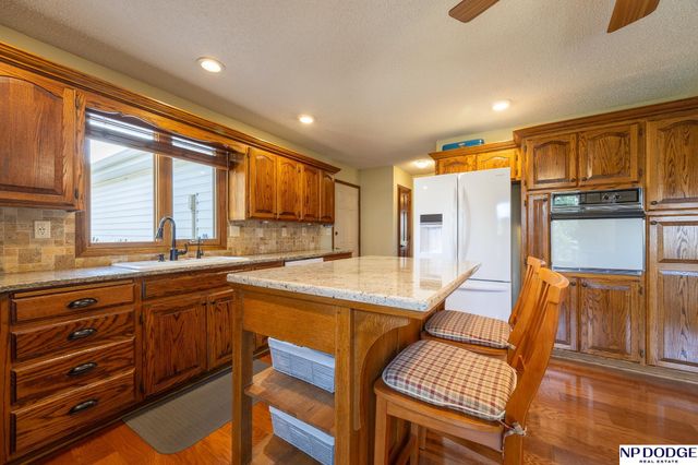 2601 S 76Th Street, Lincoln, NE 68506