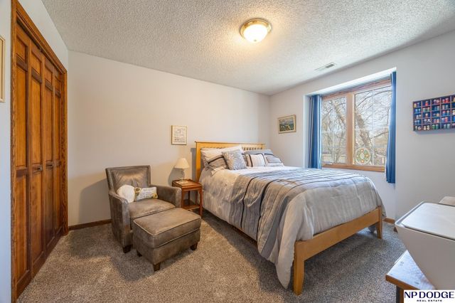 2601 S 76Th Street, Lincoln, NE 68506