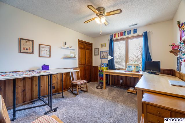 2601 S 76Th Street, Lincoln, NE 68506