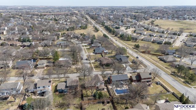 2601 S 76Th Street, Lincoln, NE 68506