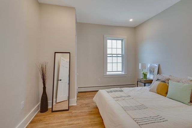 68 Flint St, Somerville, MA 02145