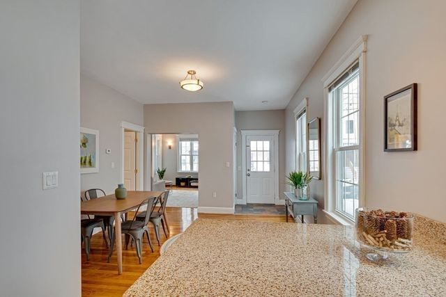 68 Flint St, Somerville, MA 02145
