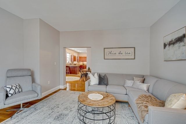 68 Flint St, Somerville, MA 02145