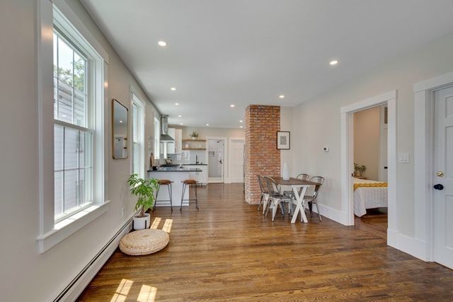 68 Flint St, Somerville, MA 02145
