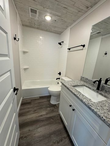 311 RIPLEY AVE E, Covington, TN 38019