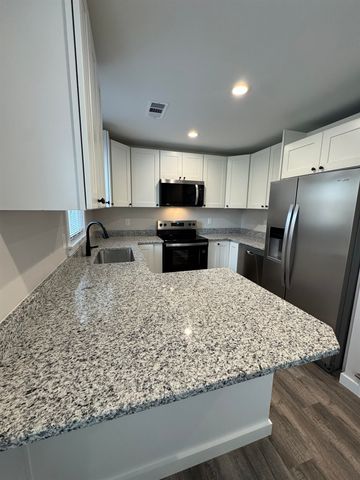 311 RIPLEY AVE E, Covington, TN 38019