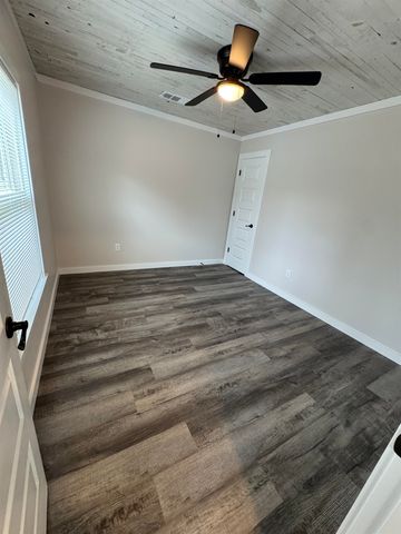 311 RIPLEY AVE E, Covington, TN 38019