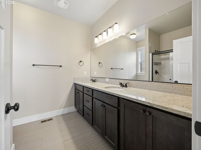 116 Ne OAK VIEW Ln, Estacada, OR 97023
