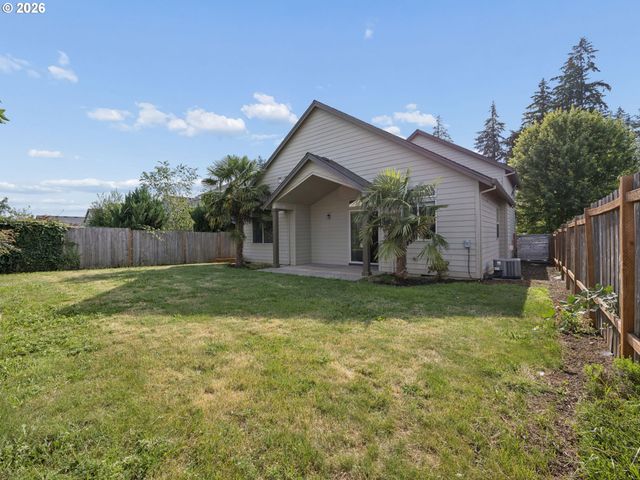 116 Ne OAK VIEW Ln, Estacada, OR 97023