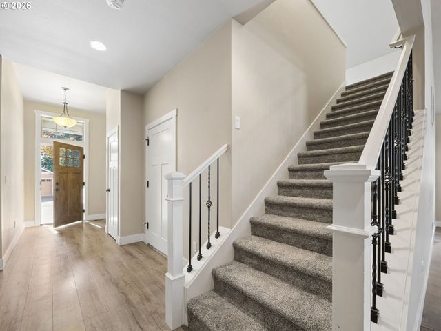 116 Ne OAK VIEW Ln, Estacada, OR 97023