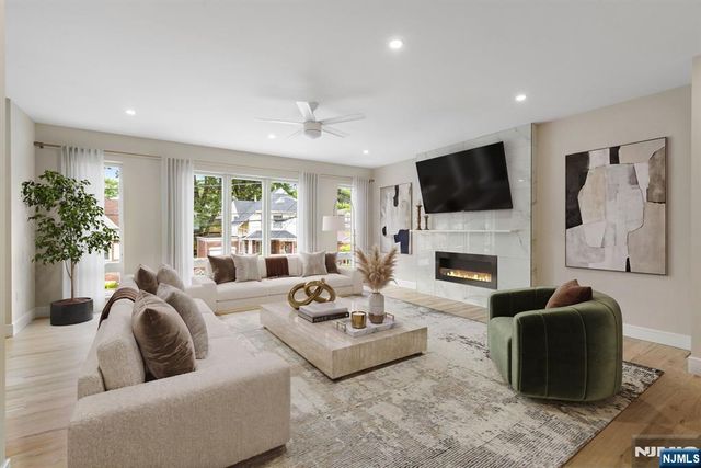 264 Beverly Hills Road, Fort Lee, NJ 07024