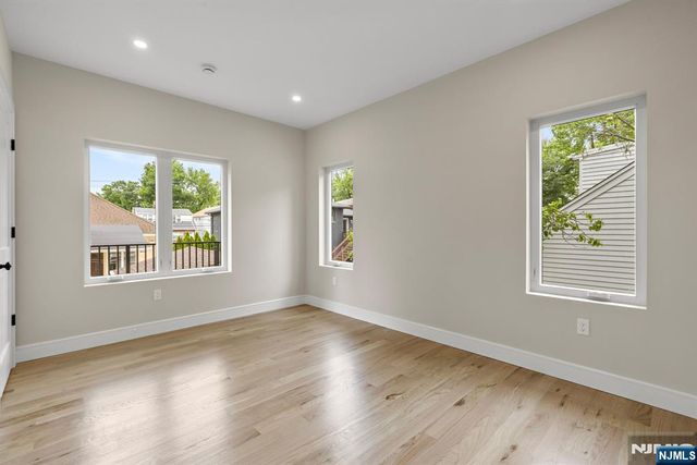 264 Beverly Hills Road, Fort Lee, NJ 07024