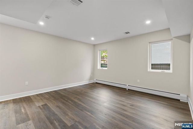 264 Beverly Hills Road, Fort Lee, NJ 07024