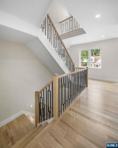 264 Beverly Hills Road, Fort Lee, NJ 07024