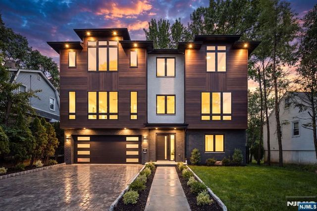 264 Beverly Hills Road, Fort Lee, NJ 07024
