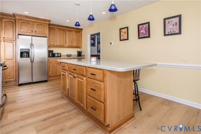 1513 Wood Grove Cir, Henrico, VA 23238