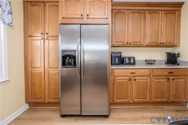 1513 Wood Grove Cir, Henrico, VA 23238