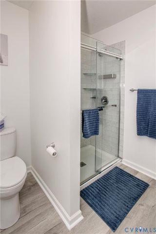 1513 Wood Grove Cir, Henrico, VA 23238