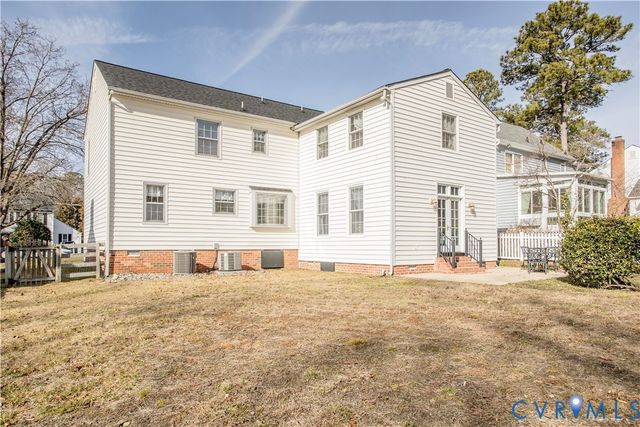 1513 Wood Grove Cir, Henrico, VA 23238