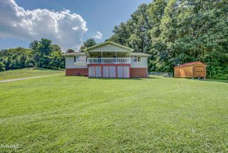 134 Carver Crabtree Road, Hampton, TN 37658