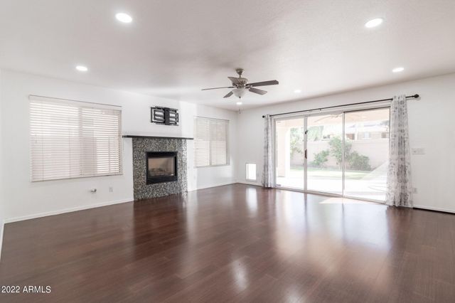 1681 W Musket Way, Chandler, AZ 85286