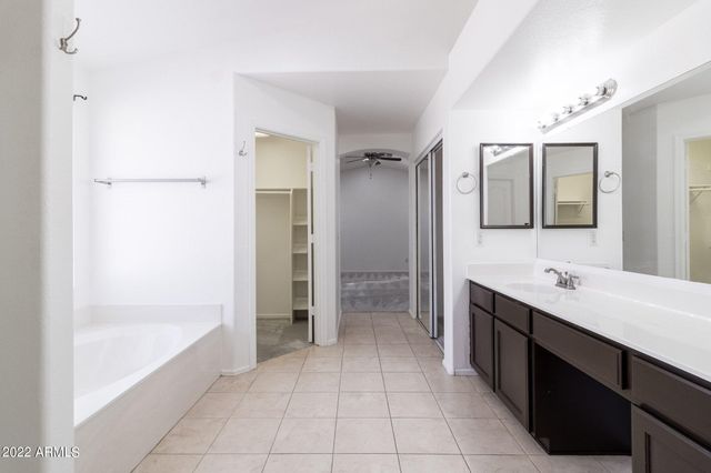 1681 W Musket Way, Chandler, AZ 85286