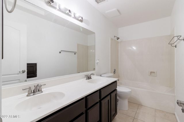 1681 W Musket Way, Chandler, AZ 85286