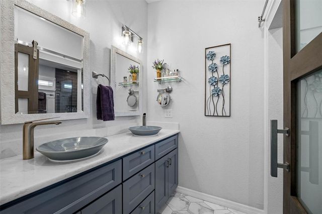 2395 HANOVER DR, Dunedin, FL 34698